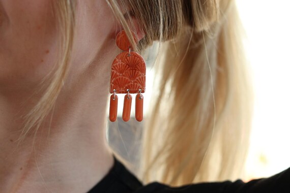 brown drop earrings, polymer clay earrings, Mother's Day gift, girlfriend gift, elegant light drop earrings, patterned earrings