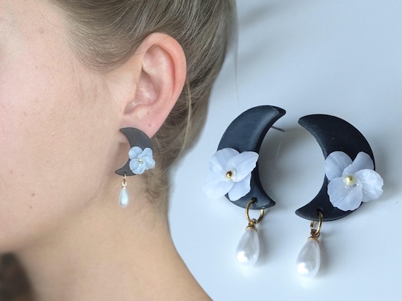 Minimalist elegant earrings, black moon earrings, earrings with flower, earrings for prom, statement earrings, polymer clay earrings