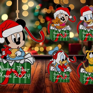Adorno navideño de dibujos animados personalizado, archivo SVG, adorno de ratón bebé y amigos, SVG de Navidad, decoración navideña, archivo SVG de Glowforge