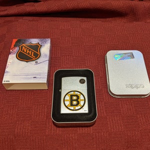 Zippo NHL Coolest Game on Earth  - 10 team set of lighters