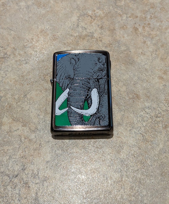 Zippo Barrett Smythe Elephant lighter - Etsy.de