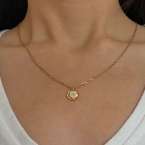 Dainty White Plum Blossom Necklace, Real Pressed Flower, Minimalist Resin Jewelry, 10mm Round Pendant, Gold/Silver Stainless Steel Chain