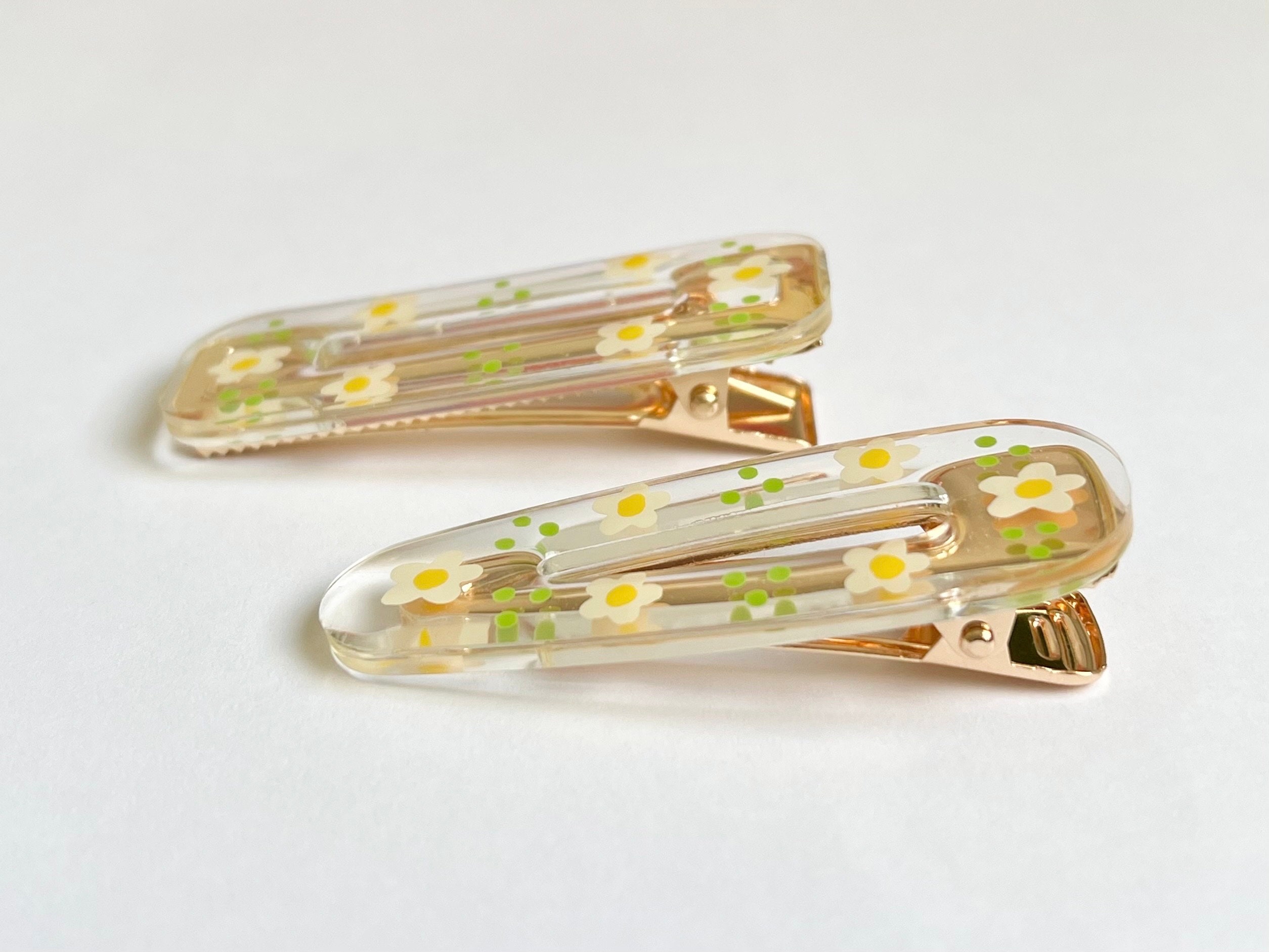 Flower Resin Hair Clip Handpainted White Daisies and Green Etsy