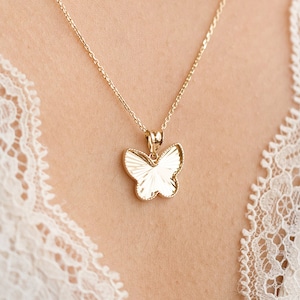 Dainty 14k Solid Gold Butterfly Necklace, Minimalist Gold Charm Pendant, Mid Size Butterfly Pendant, Gift for Her