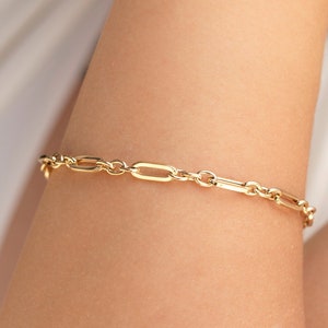 14K Gold Paperclip Cable Chain Bracelet, Layering Bracelet, Yellow Gold Stacking Bracelet, Oval Link Chain Bracelet, Special Design Jewelry