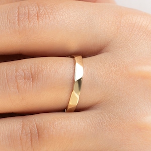 14k Solid Gold Geometrischer Ring, Stapeln Bold Ring, 14k Gelbgold Chunky Ring, 14k Gold Multi-Face Ring, Statement Bandring, Geschenk für sie