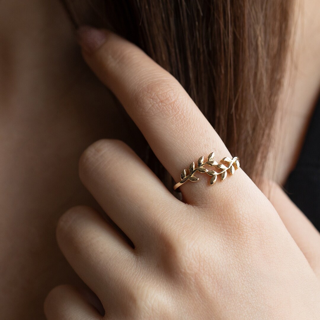 Simple leaf ring deals