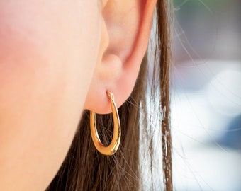 14K Gold Dainty Hoop Eearrings, Hollow Light Weighted Gold Hoops, Daily Wear Hoops, Gift for Mother