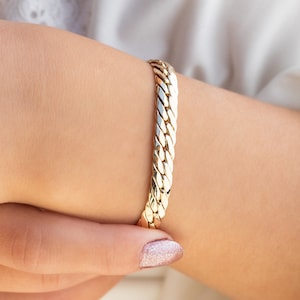 14k Gold Cuban Link Bracelet | Cuban Curb Chain | 14k Hollow Chain Layering Bracelet | Birthday Gift for Women