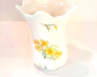 Bone China Daffodil Vase, Made in England, Spring Decor