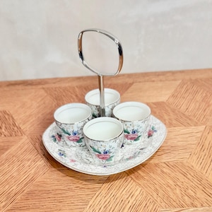 Egg cups / Egg cup holder / 1950s kitchen / Stylecraft Midwinter egg cup holder / Mid-century kitchen / Mid-century home / Period style