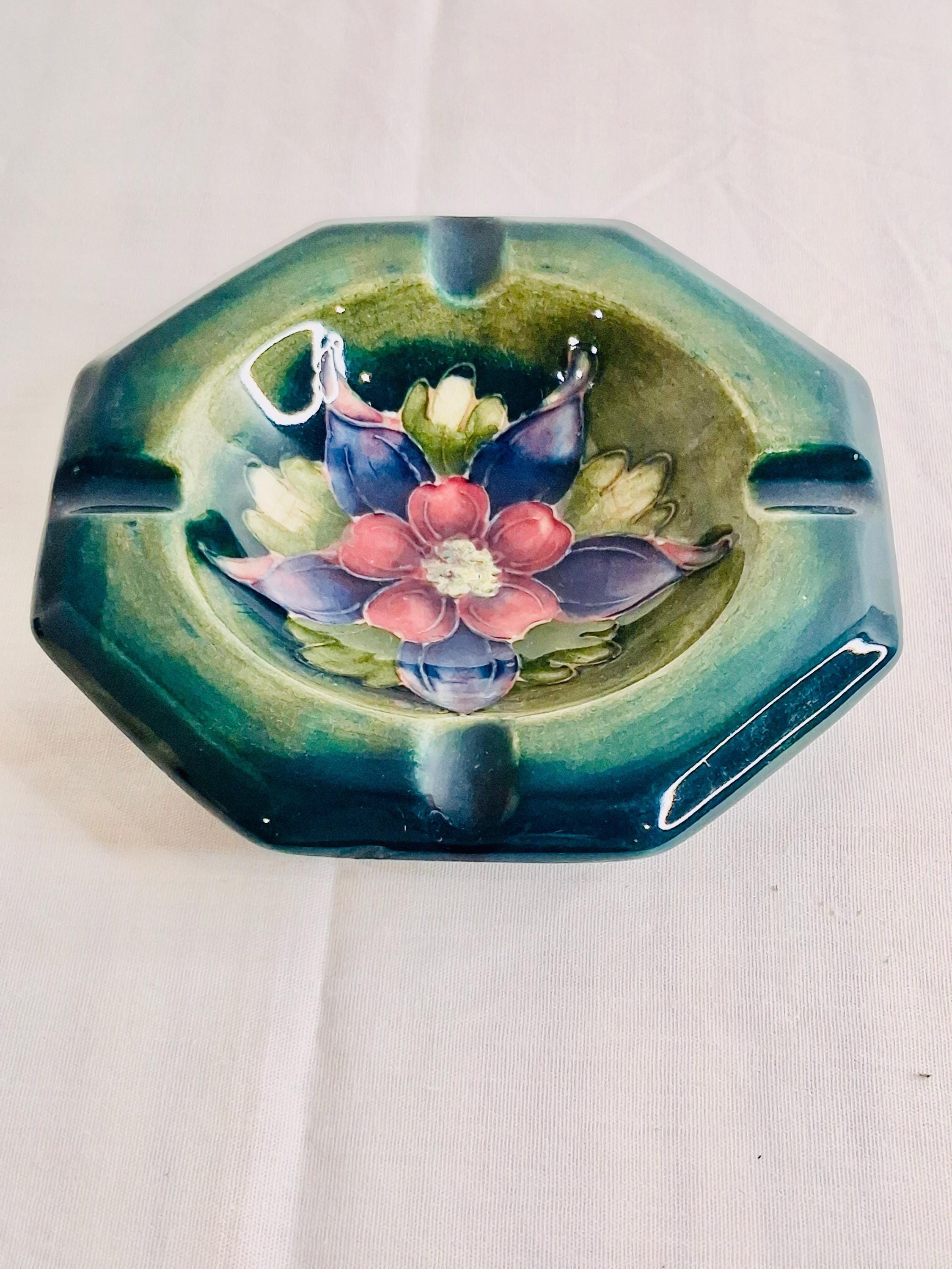 Moorcroft pottery - Etsy 日本