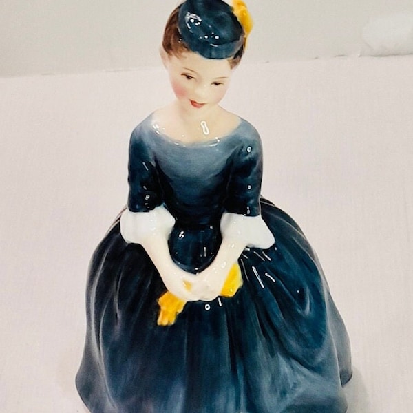 Royal Doulton figurines / Royal Doulton Cherie collectables / Bone china figurines / Collectable ceramics / Royal Doulton / Gifts for her