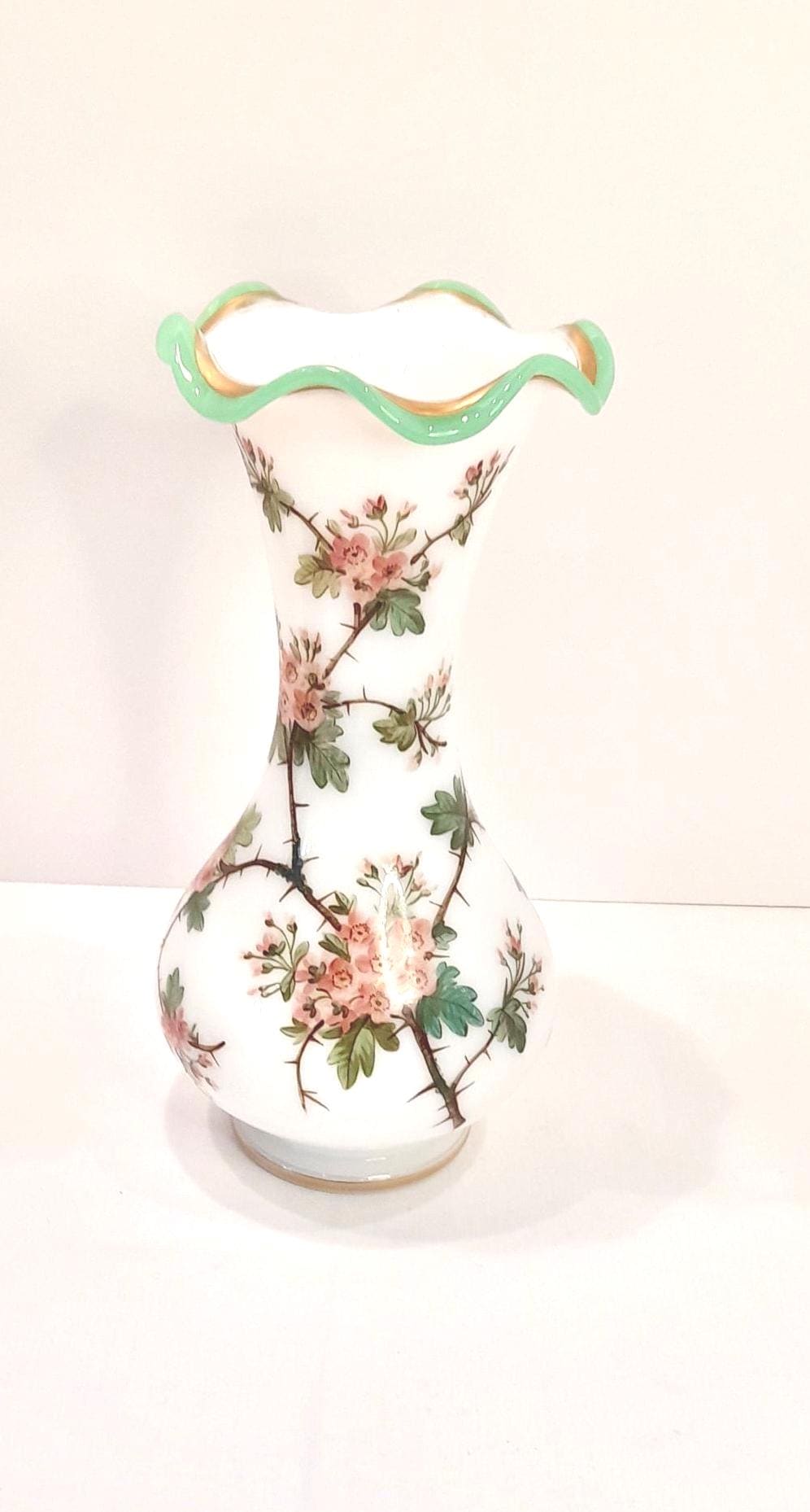 Baccarat glass vase / 19th century Baccarat vase / Baccarat vases / Baccarat glass / 19th century Baccarat glass / Glass vases / Victorian