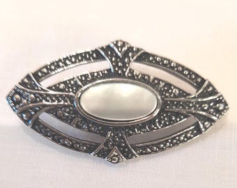 Brooches / Art Deco style brooches / Vintage brooches / Vintage jewellery / Gifts for her / Mother's Day gifts / Christmas gifts for her