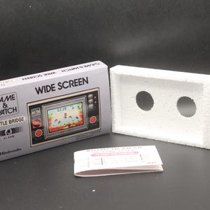turtle game and watch - Wide Screen Version (Game and Watch)