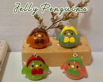 Cute Penguins Keychain : Handmade Polymer Clay Charm | penguin clay charm | polymer clay keychain | cute keychain