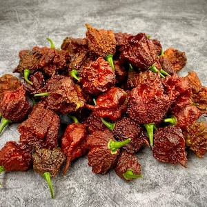 Chocolate Carolina Reaper Pepper Seeds
