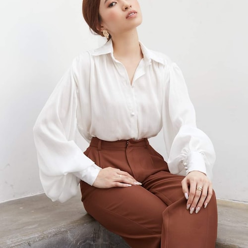 bishop sleeve button up blouse