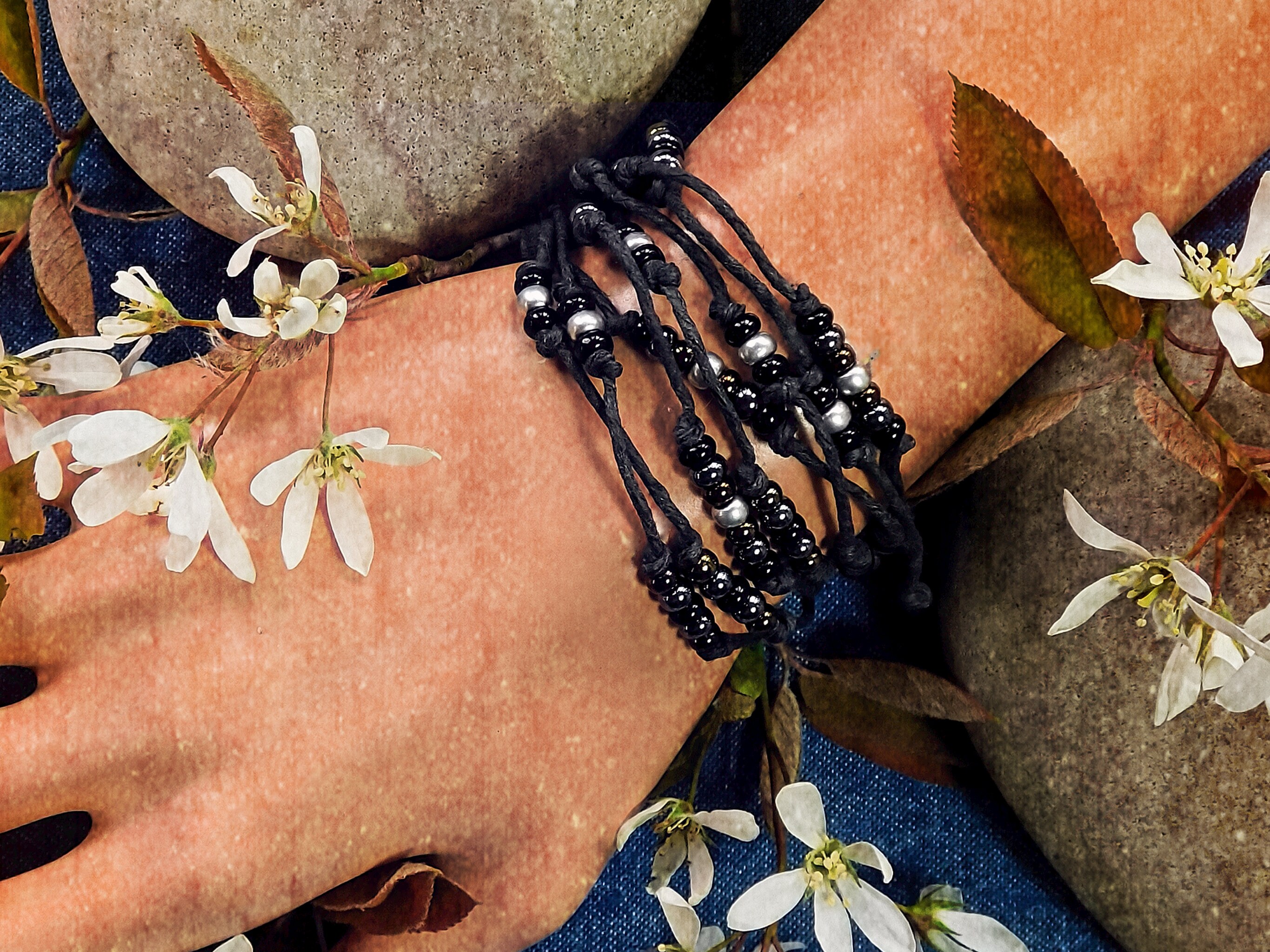 Hippie bracelets store