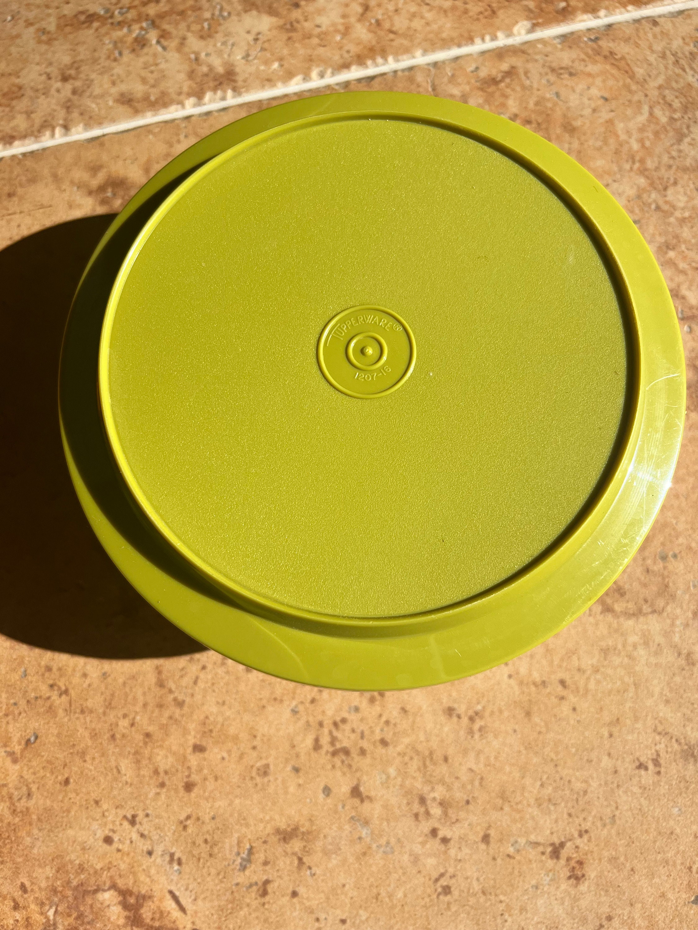 Vintage Tupperware Seal-n-serve Dish With Lid - Etsy