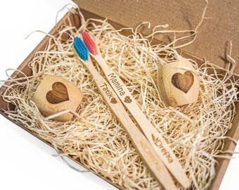 Personalisiertes Öko-Set – Bambuszahnbürsten mit Gravur für ein Paar