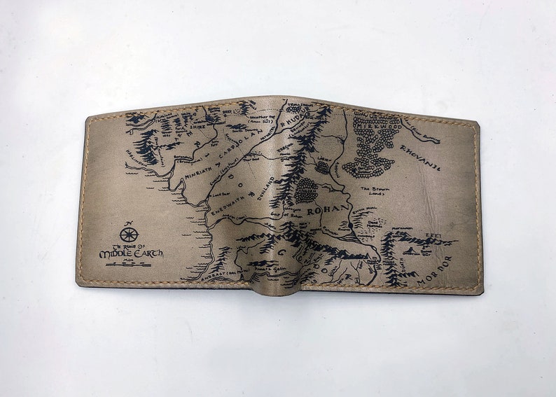 Middle Earth Map Leather Wallet, LOTR Fan Gift, Personalized - Etsy