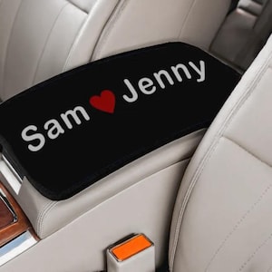 Housse de console de voiture personnalisée, Housse de console personnalisée, Housse de protection design pour voiture, Cadeau pour amateur de voiture, Crique d'accoudoir, Coussin de console personnalisé