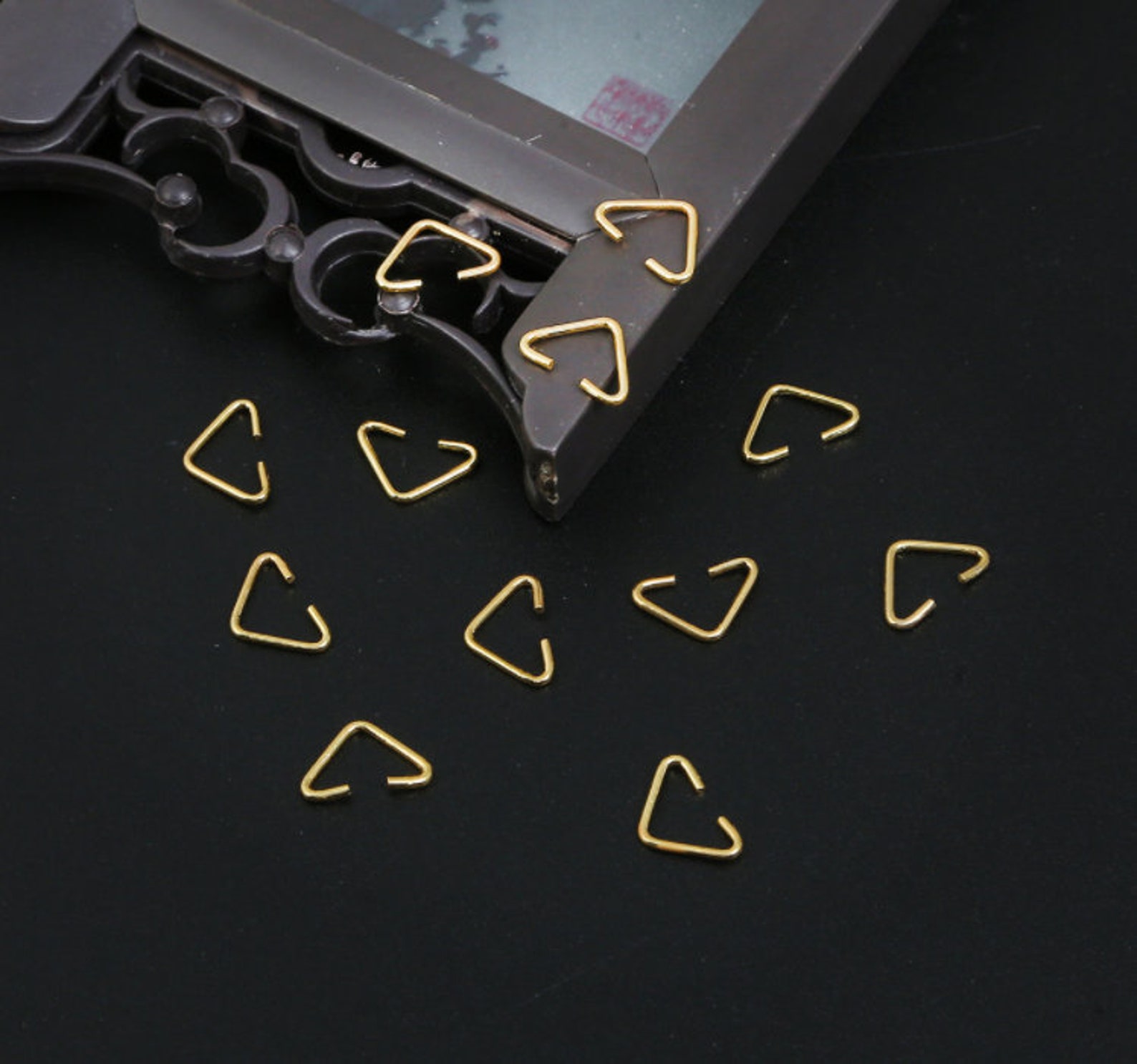 100 Triangle Jump Rings Shiny Gold Silver Open Jump Rings Etsy