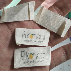 1000 etiquetas de ropa personalizadas Tela beige crema coser en etiquetas Etiquetas de tela personalizadas para ropa Etiquetas de tela plegables hechas a mano imagen 3