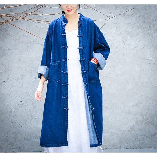 manteau en denim vintage | Manteau chinois fait à la main | Robe de cérémonie du thé en denim bleu | Manteau d’artiste minimaliste | Cadeau pour les femmes