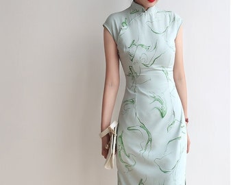 Minimalist modern cheongsam. Multi-color optional. Fully lined. Elegant evening dresses. Traditional Chinese qipao dress. tea ceremony