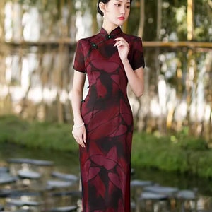 Chinese traditional dress, long cheongsam dress, black dress, hand embroidered Qipao, elegant evening dress, short sleeve, women's dress.