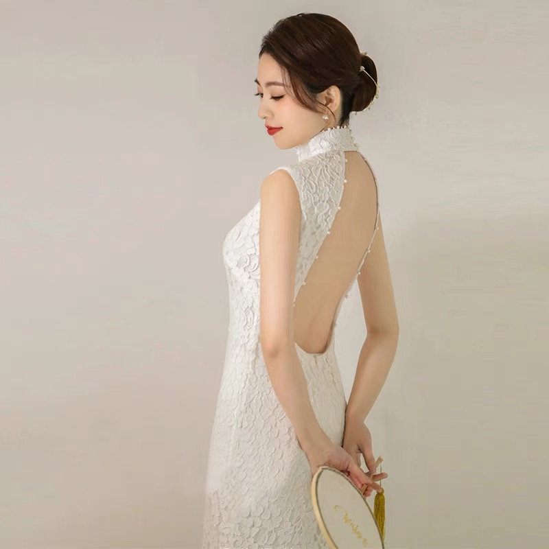 Modern style, sleeveless wedding midi Qipao