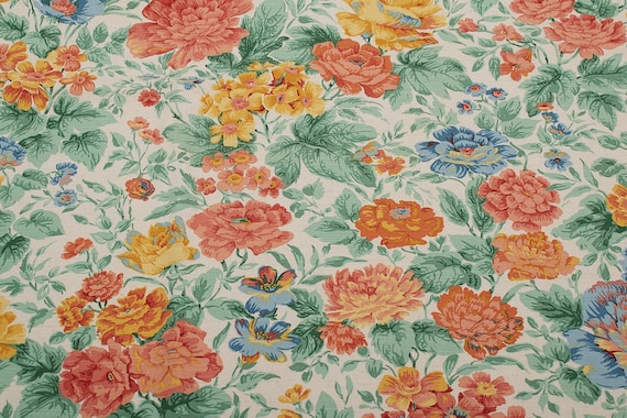 1970 Floral Cotton Fabric vintage. Flowers beige background, upholstery, home decor, 1.2 yds by 55"
