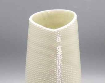 Porcelain vase #468