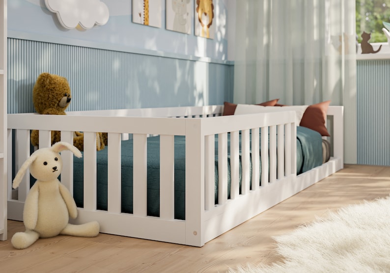 Floor Bed 90 x 200 cm Pine Wood Children's Bed with Fall Protection in White Montessori Bed Lit enfant,Letto per bambini zdjęcie 3