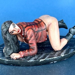 Tabletop Fantasy Miniature – Hand-Painted Resin Model of Ethereal Girl, 3D Printed Scale Figurine
