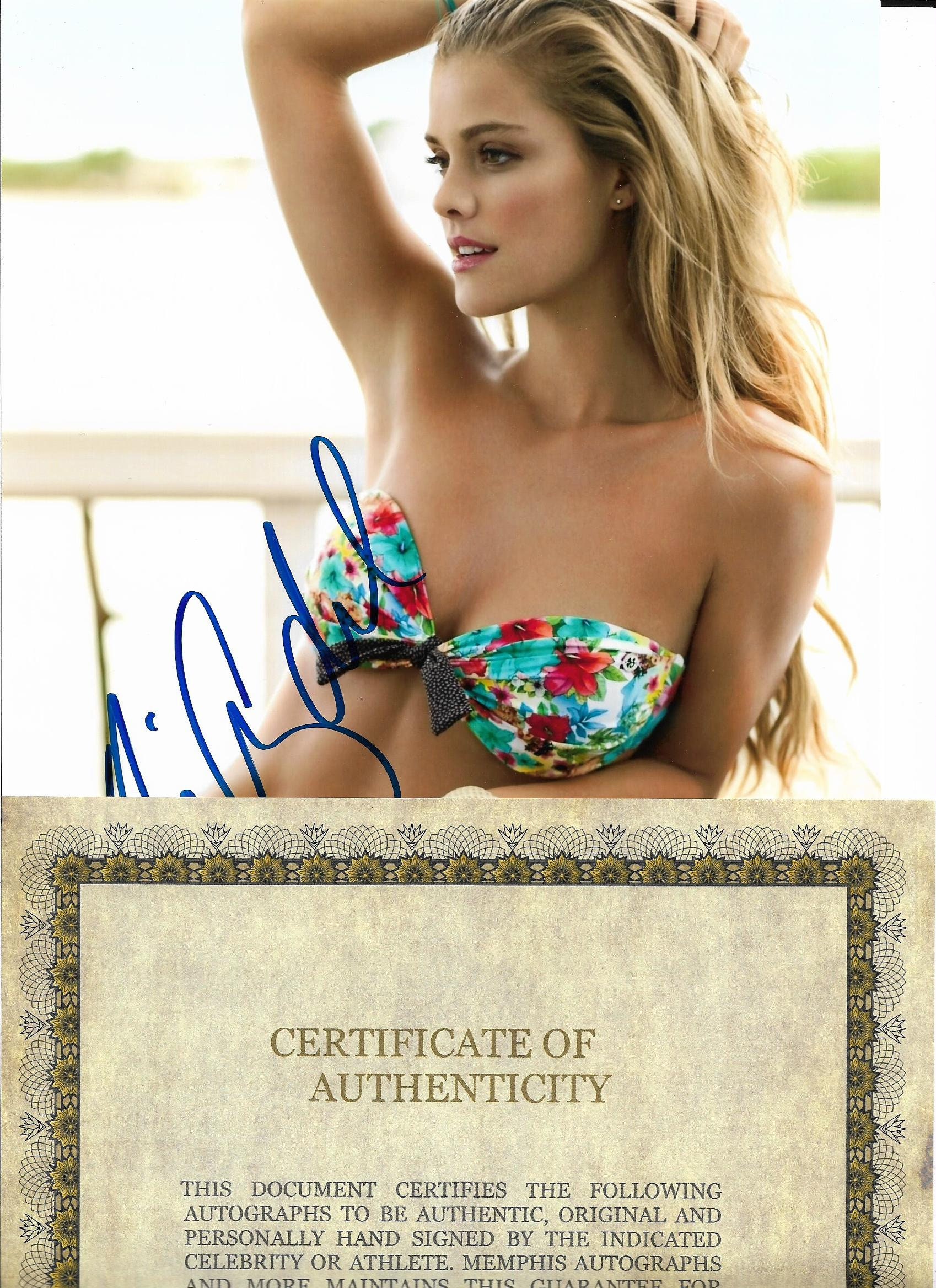 ニーナ・アグダル 直筆サイン入り 8 x 10 写真 COA - Etsy 日本 ニーナ・アグダル 直筆サイン入り 8 x 10 写真 COA - Etsy 日本