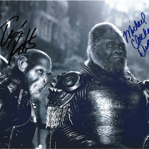 Michael Clarke Duncan & Tim Roth &quot;Planet of the Apes&quot; Autographed 8.5 x 11 Signed Photo COA