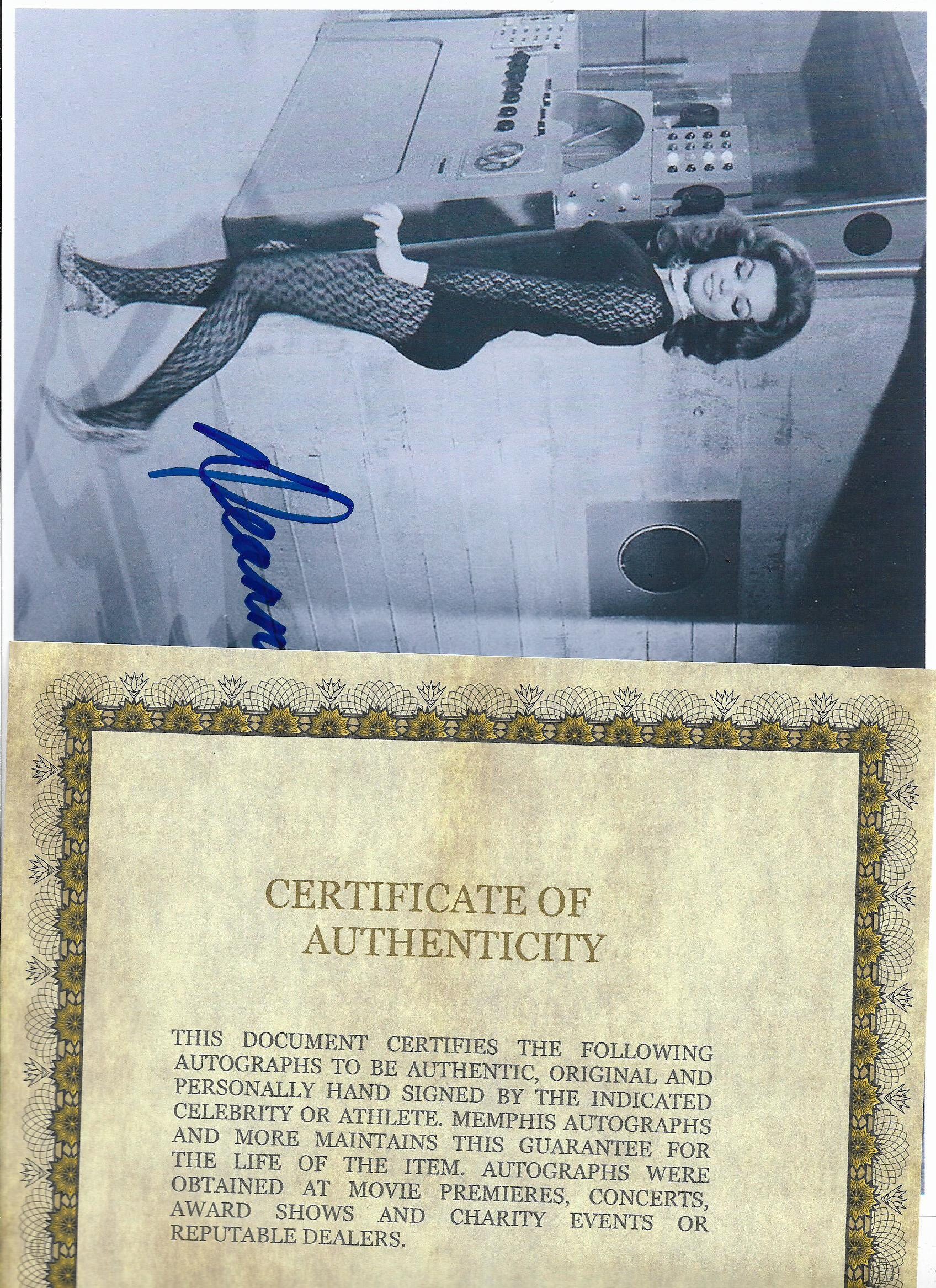 ディアナ・ランド 直筆サイン入り 8.5 x 11 写真 COA - Etsy 日本 ディアナ・ランド 直筆サイン入り 8.5 x 11 写真 COA - Etsy 日本