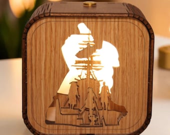 Pirates of the Caribbean Music Box 3D Light LED Davy Jones Locket Song Theme Custom Music Box Wooden Engraved Handmade Vintage Gift Lamp Box