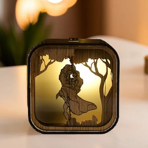 Boîte à musique Tarzan 3D avec lumière LED, thème de la chanson You'll Be In My Heart, coffre à musique personnalisé, boîte à musique en bois gravée à la main, boîte à lampe cadeau vintage