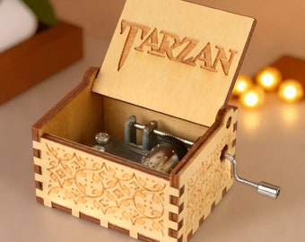 Tarzan Boîte à musique You'll Be in My Heart Thème Coffre à musique en bois gravé fait à la main vintage Cadeau Chanson Cadeau d'anniversaire Noël Phil Collins