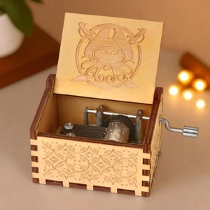 Pirates of The Caribbean Music Box Davy Jones Locket Theme Music Chest Wooden Engraved Handmade Vintage Gift