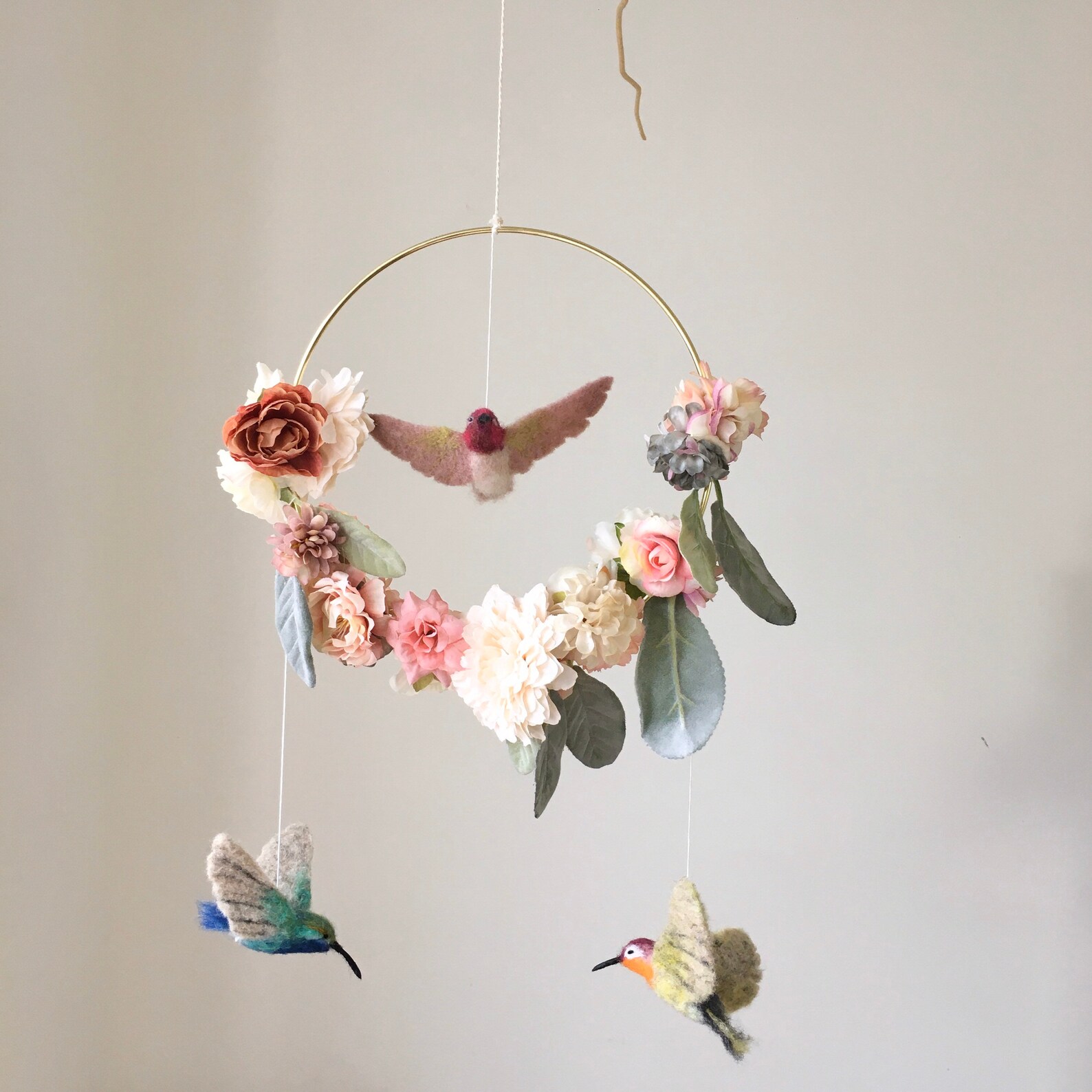 Birds crib mobile Hummingbirds mobile Birds nursery decor Etsy