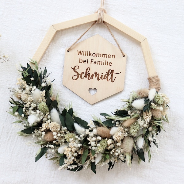 Türkranz personalisiert Familie Willkommen, Familienschild Trockenblumenkranz, Geschenk Brautpaar zur Hochzeit