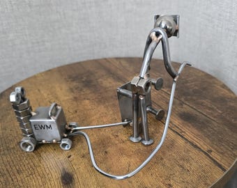 Nut and Bolt Welder, Scrap Metal Welder Sculpture, Welded Metal Art, Welded Art, Nut and Bolt Art, Scrap Metal Figurine