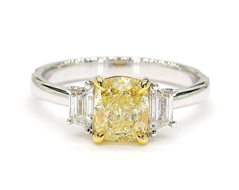 Anillo de cóctel de oro de 1,92 quilates con diamante amarillo natural en forma de cojín y certificado Gia
