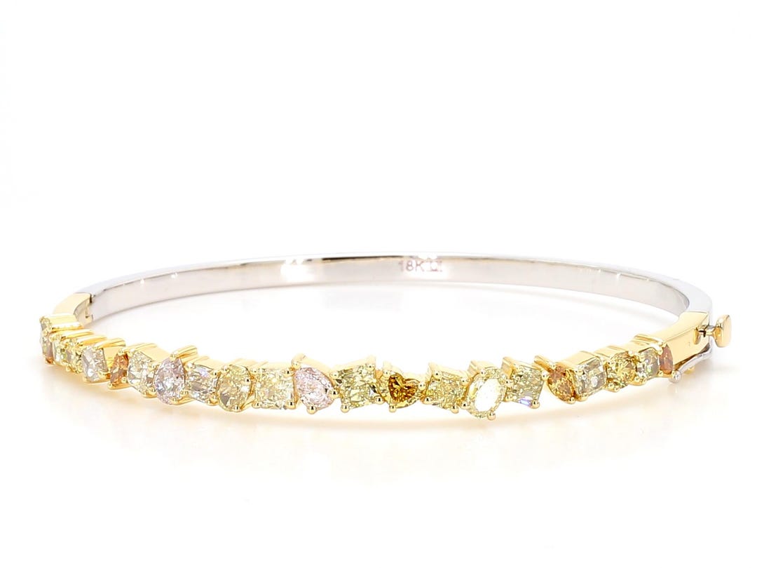 Bracciale rigido in oro 24 kt con diamanti naturali color mix da 3,30 carati